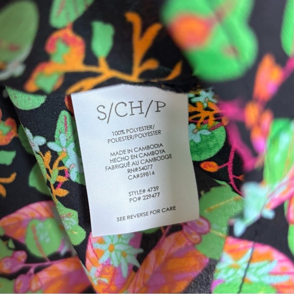 Cabi Pixie Top Women’s Size Small Pleated Sleeveless Button Down - Picture 8 of 9